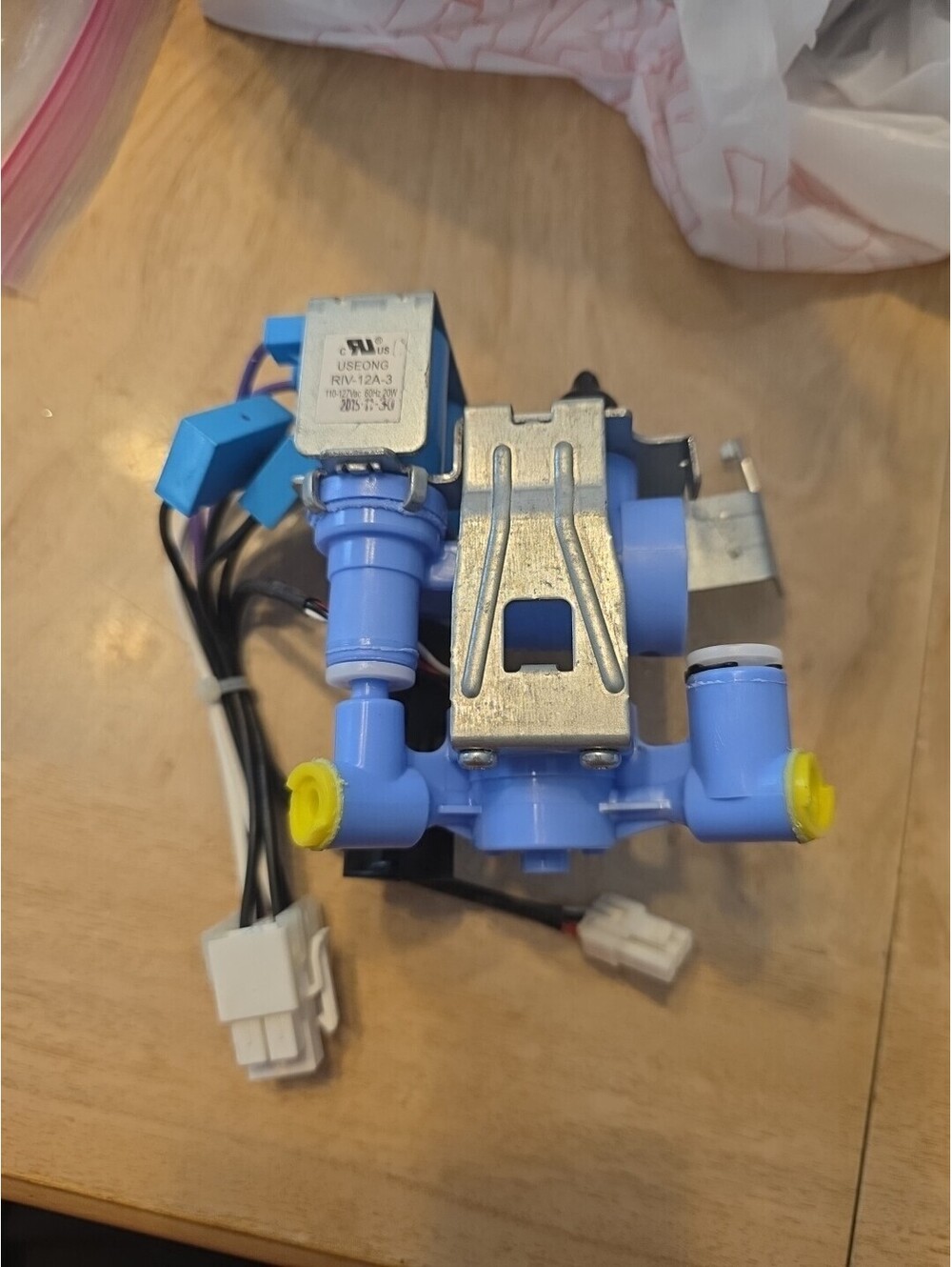 GE Refrigerator Water Inlet Valve WR57X10091